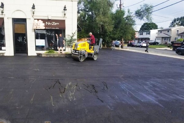 Commercial Paving